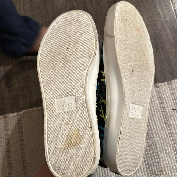 Gucci Ghost Graffiti Sneakers Slip On BNIB 8.5 39